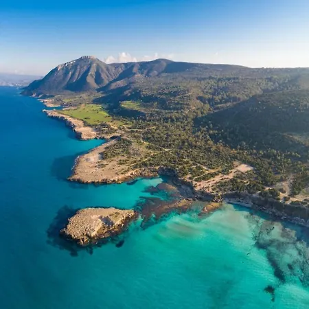 Lela Pente Villa Peyia