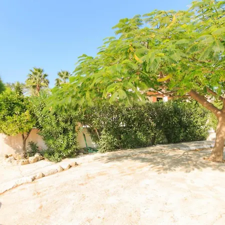 Lela Pente Villa Peyia