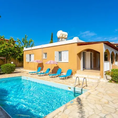 Lela Pente Villa
