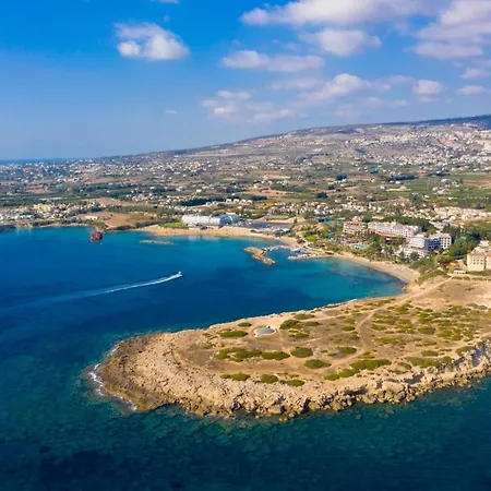 Lela Pente فيلة *